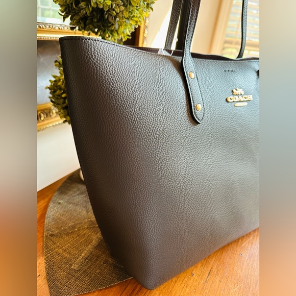 🛑STOP🛑 🛍️🛍️ NWT COACH LARGE BLACK LEATHER TOTE STYLE HANDBAG 💛 NEW - Picture 8 of 15